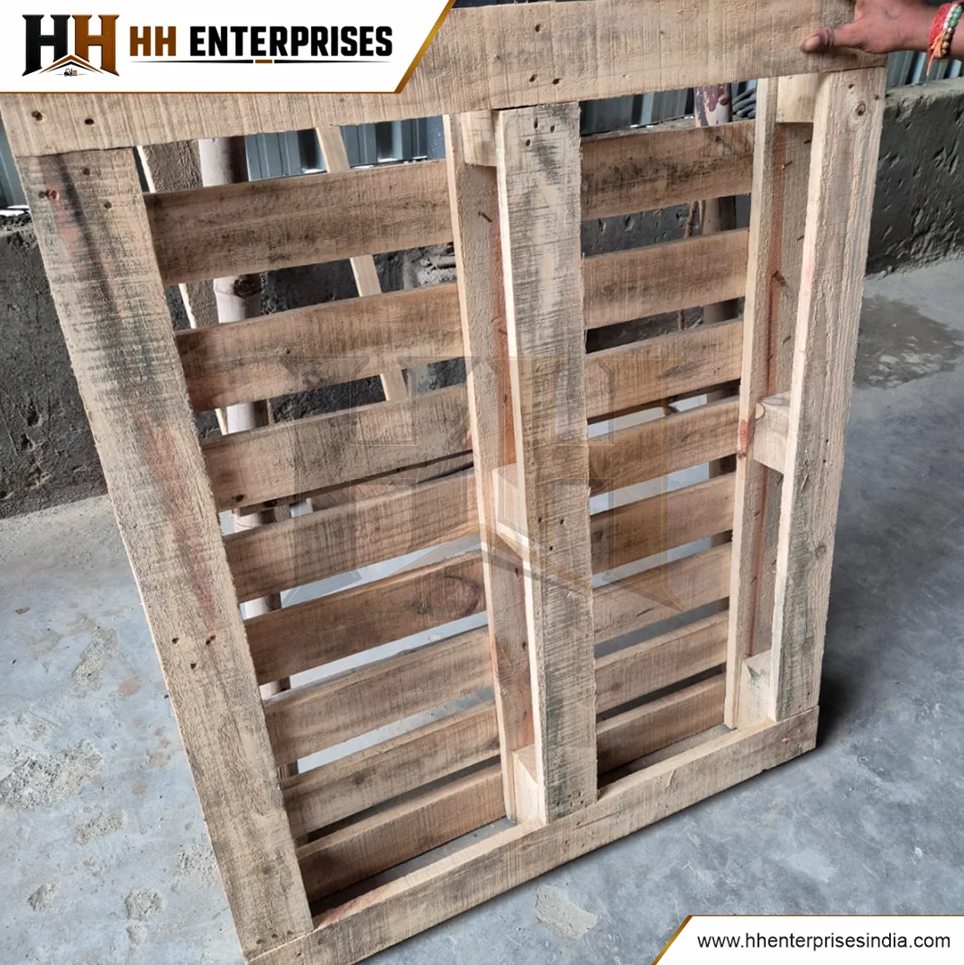 Pine Wood Pallet - image 3