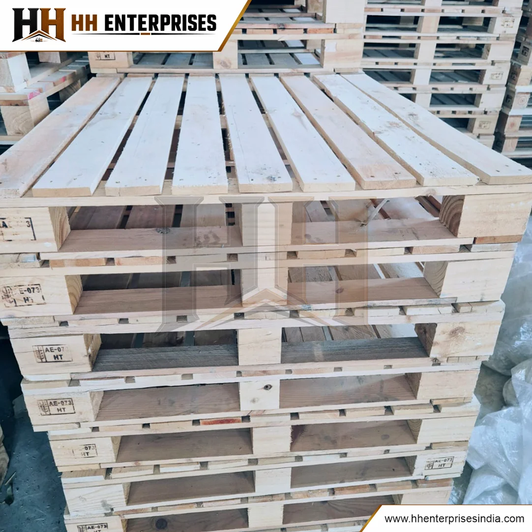 Pine Wood Pallet - image 4